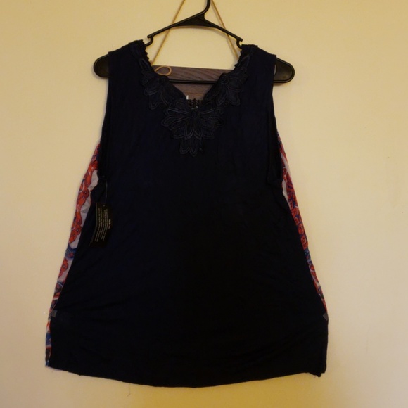 Style&co. Plus Size Printed Flyaway Top - Picture 3 of 3